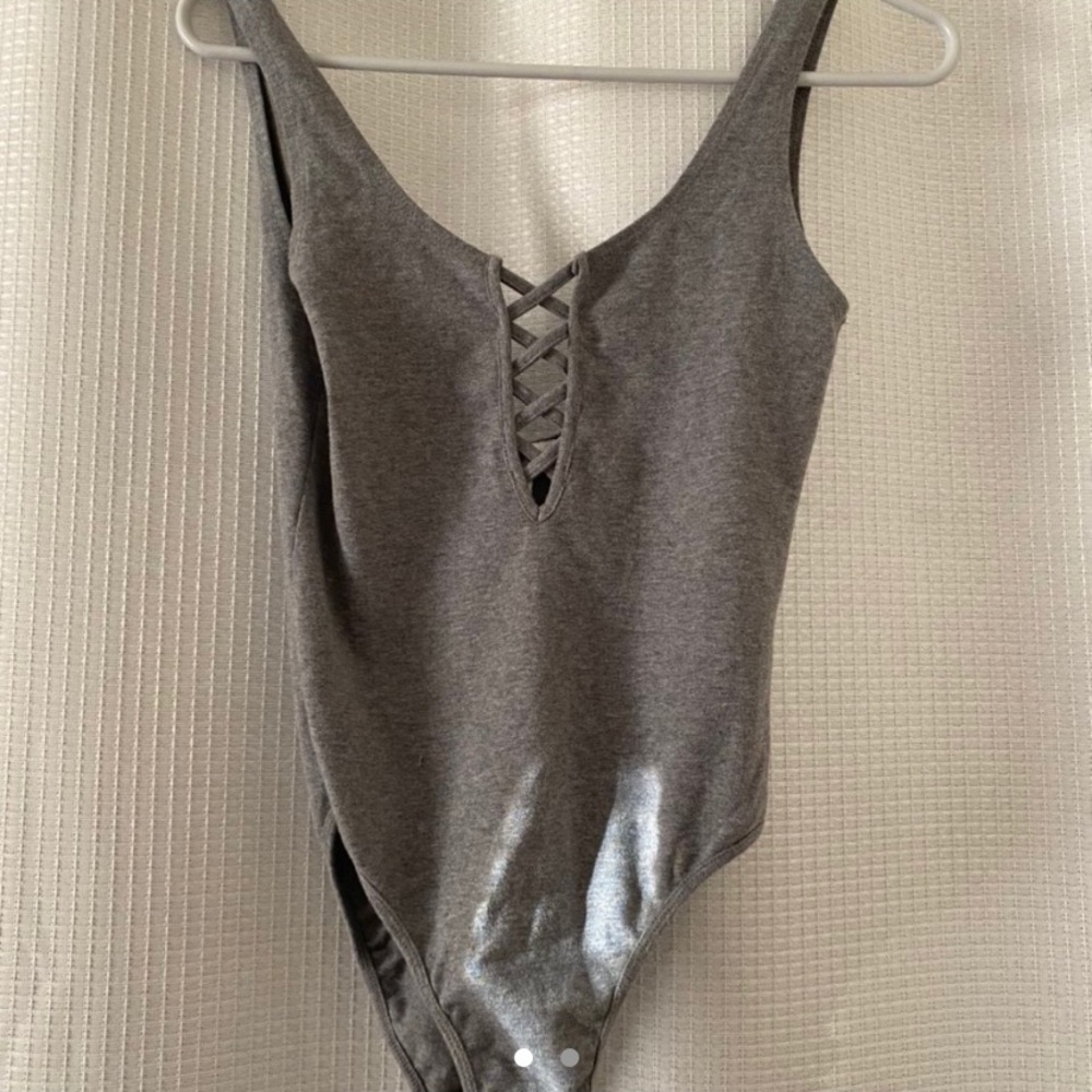 Women’s Forever 21 Front Crisscross Bodysuit